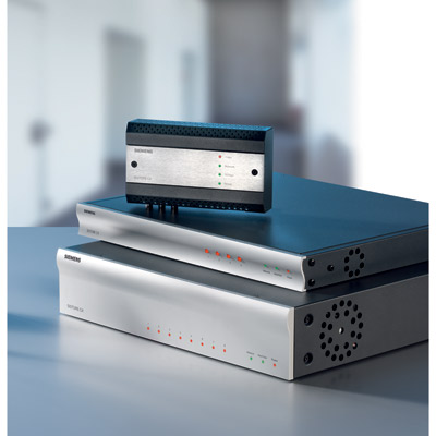 Vanderbilt CX8 EDS CCTV transmission system World leading digital expertise from Siemens